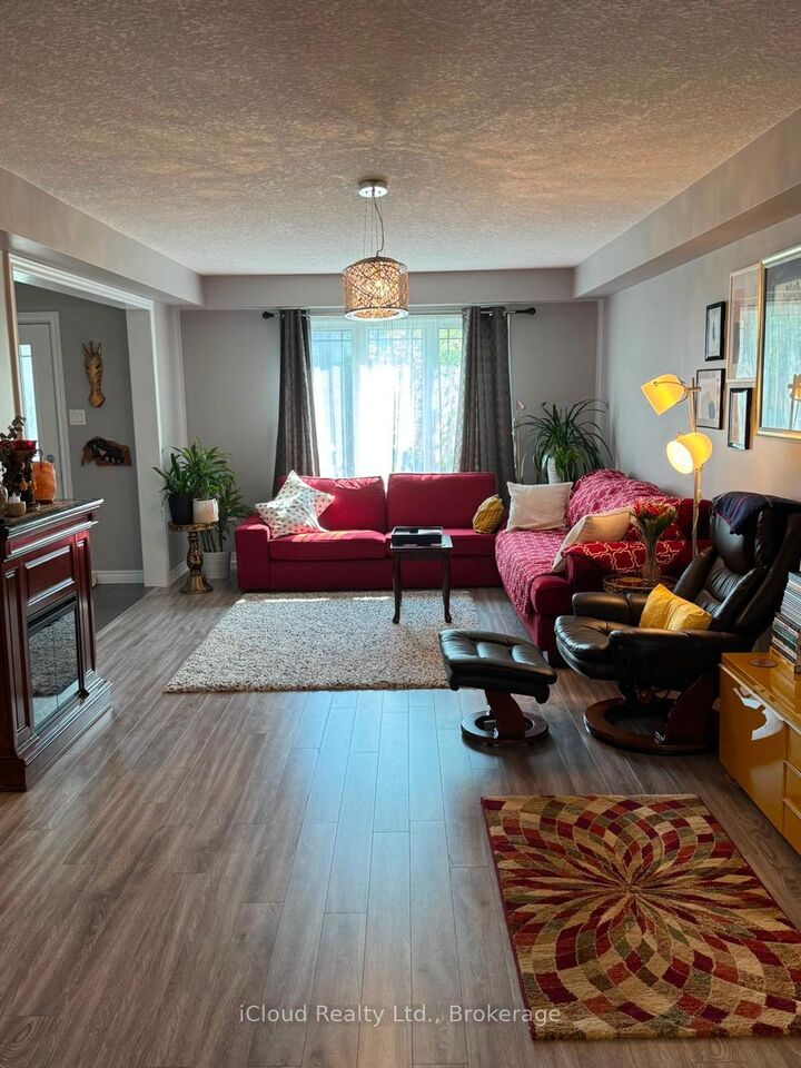 Property Photo:  14 Amos Drive 29  ON N1L 0M2 