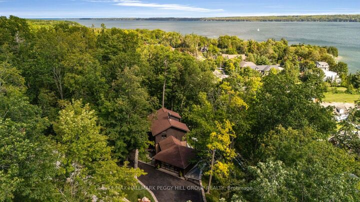 Property Photo: 11 Crestwood Drive ON L4M 7C8