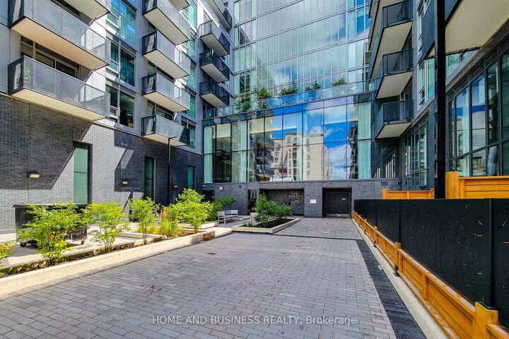 Property Photo:  2450 Old Bronte Road E 710  ON L6M 5P6 