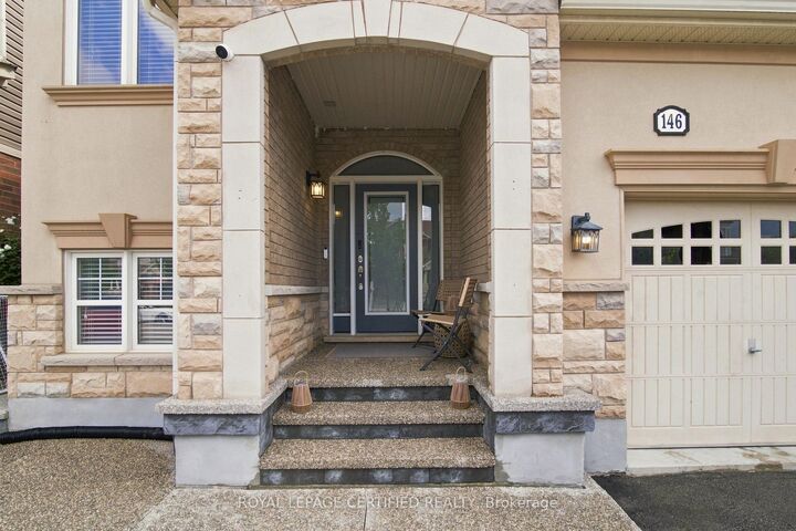 Property Photo: 146 Willet Terrace ON L9T 1M5