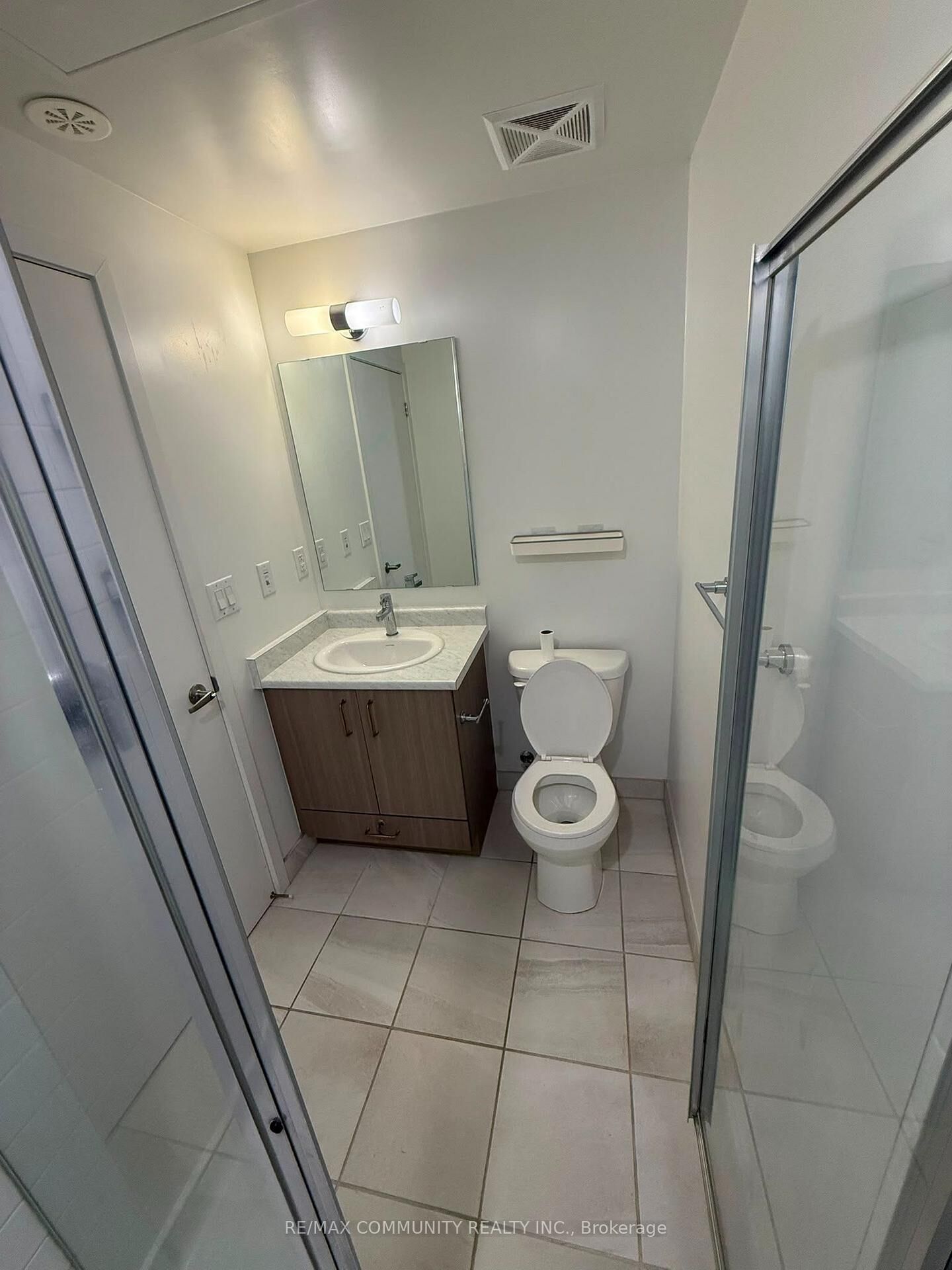 Property Photo:  130 Canon Jackson Drive 109  ON M6M 3Y4 