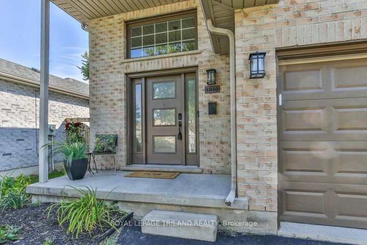 Property Photo: 1840 Marconi Boulevard ON N5V 4Y1