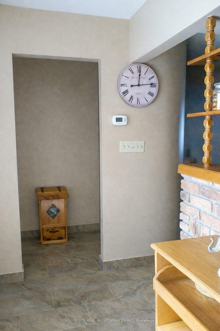 Property Photo:  6774 Riverview Line  ON N7M 5T1 