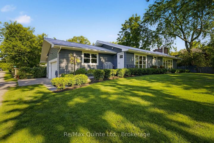 Property Photo: 22 Beckwith Street ON K0K 1P0