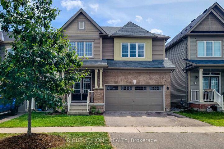 11 Esther Crescent — photo 1