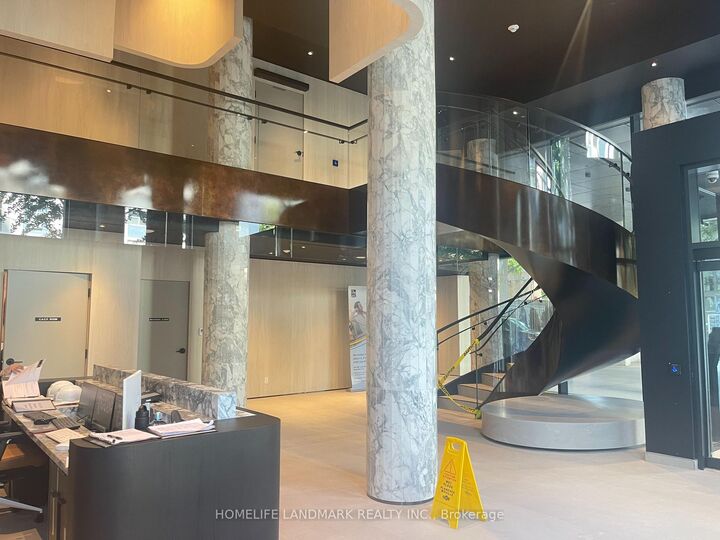 Property Photo: 91 Montclair Avenue 1512 ON M5P 0B1