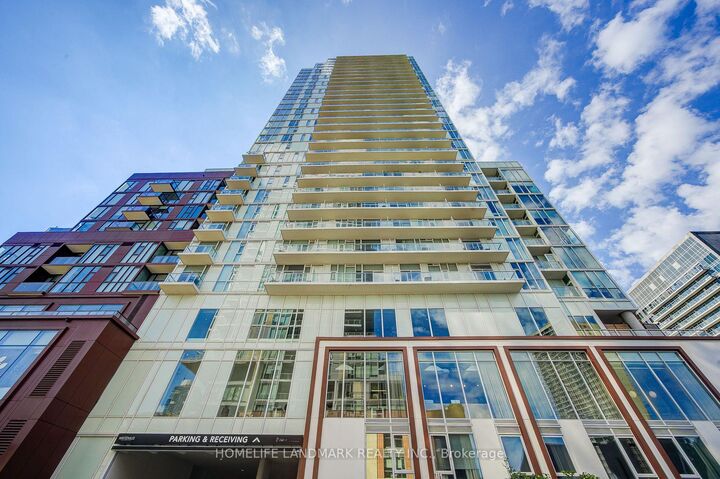 Property Photo: 33 Helendale Avenue 601 ON M4R 0A4