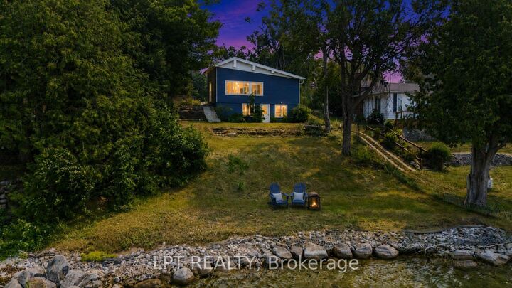 Property Photo: 47 Moon Point Drive ON L3V 0R8