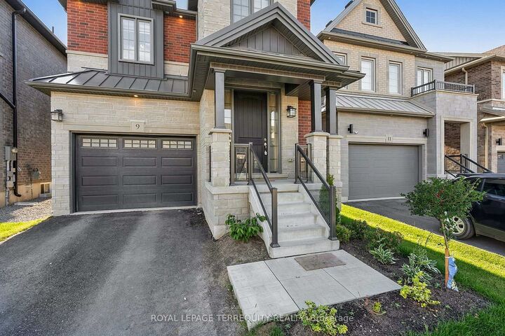 9 Kiernan Crescent N — photo 1