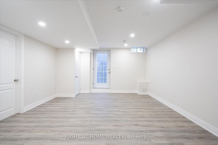 Photo de la propriété:  1608 Frolis Street Bsmt  ON L1K 0J7 