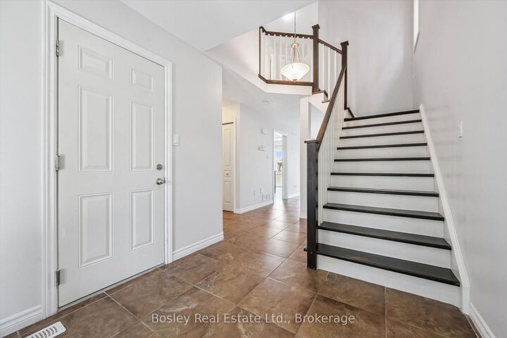 4 Pearson Street — photo 1