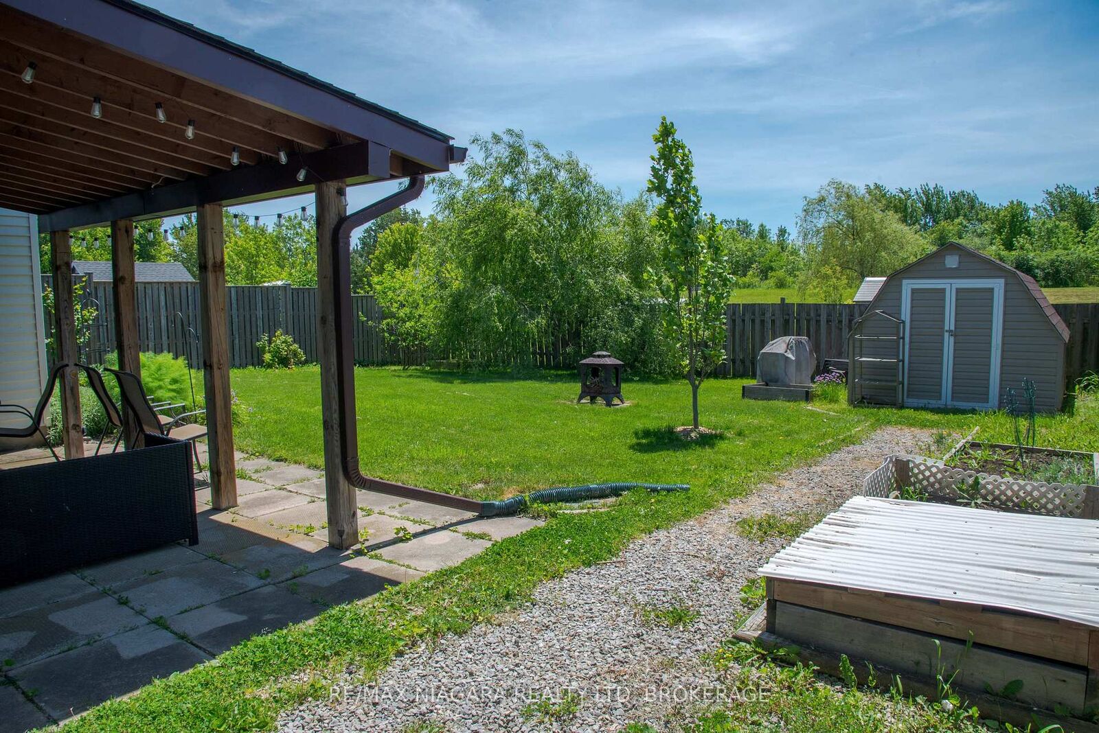 Property Photo: 2439 Coral Avenue ON L0S 1S0