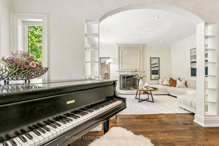73 Bonnyview Drive — photo 1