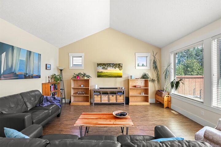 Property Photo: 2967 Cascara Cres BC V9N 4B8