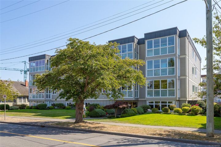 Property Photo:  1035 Southgate St #203  BC V8V 2Z1 