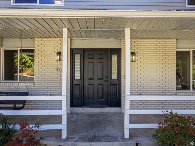 Property Photo: 472 E 1930 N UT 84097