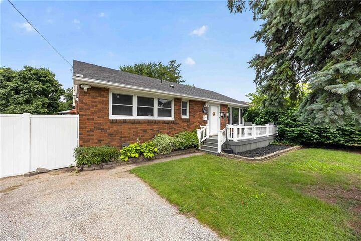 Property Photo: 1108 Errol Road East ON N7S 2E9