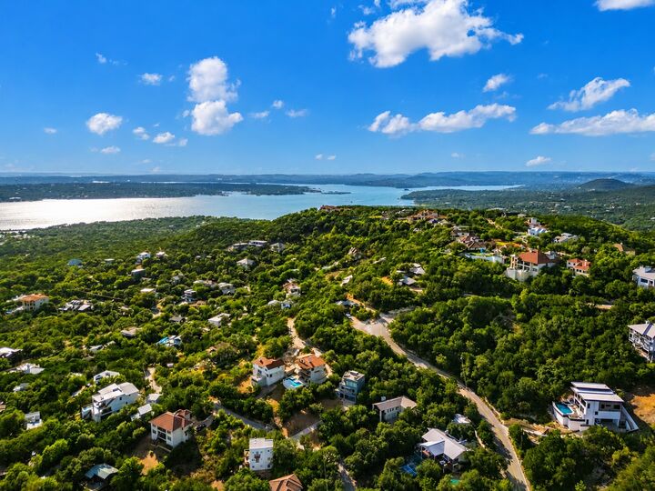 Property Photo:  13805 Skyline Drive  TX 78732 