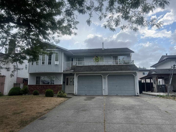 13342 79 Avenue — photo 1