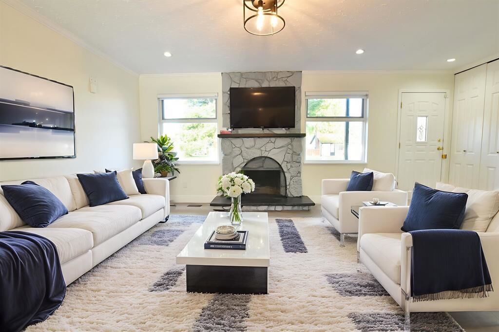 Property Photo: 20572 43 Avenue BC V4A 3C2