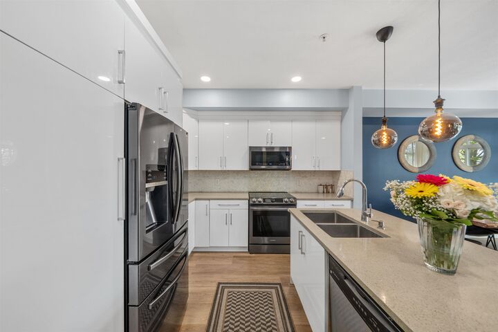 Property Photo: 11282 Cottonwood Drive 2 BC V2X 8W8