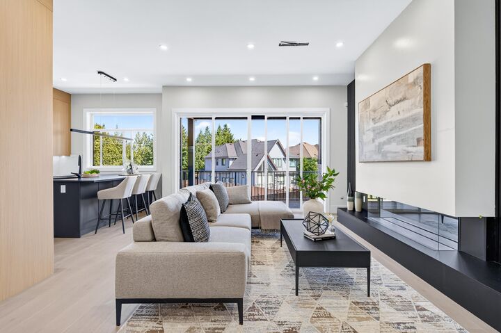 Property Photo: 15871 111A Avenue 102 BC V4N 5B4