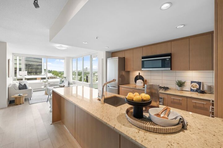 Property Photo: 522 W 8th Avenue 708 BC V5Z 0A9
