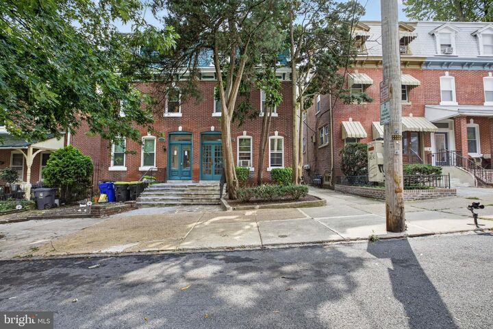 Property Photo:  1020 W 8th Street  DE 19806 