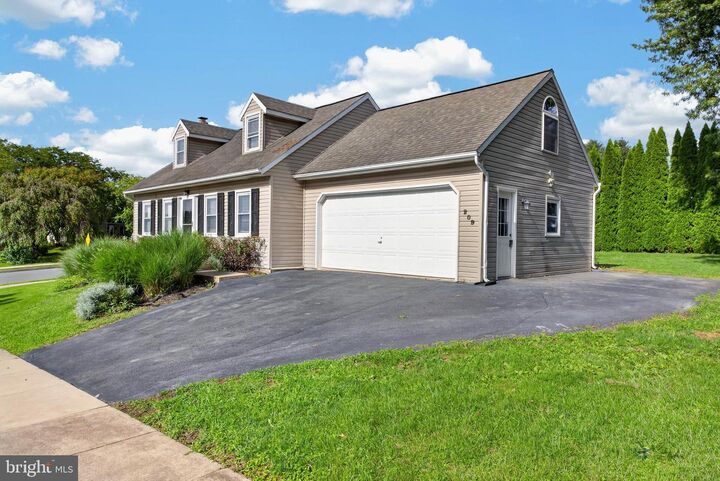 Property Photo: 209 Tuckson Avenue PA 17522