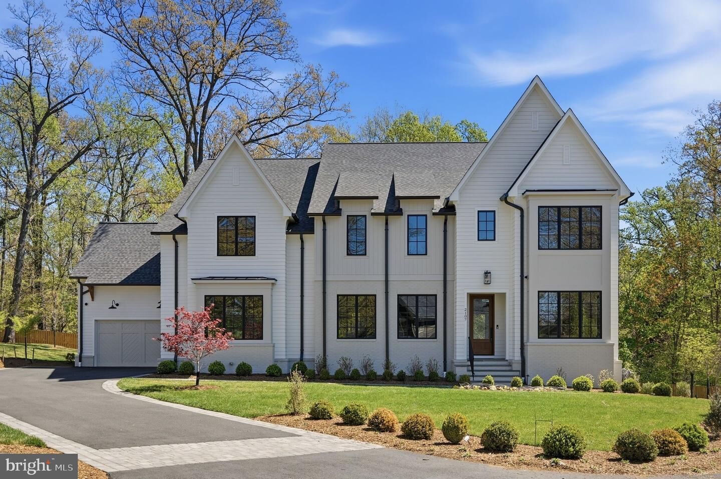 Property Photo:  2107 Elliott Avenue  VA 22101 