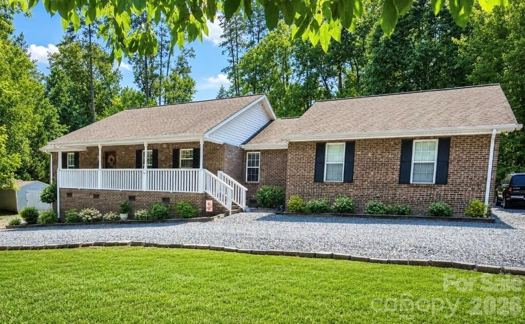 Property Photo:  278 Newport Drive  NC 27306 