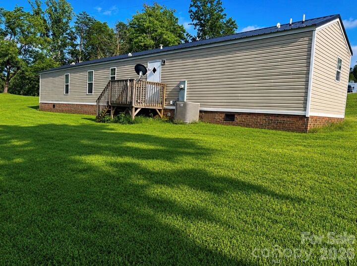 Property Photo: 81 Frye Heights Lane NC 28681