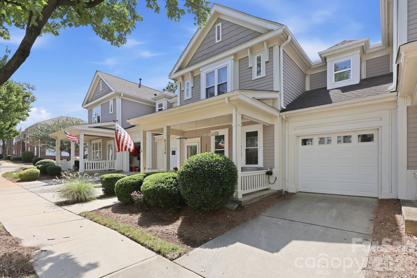 Property Photo:  8124 Village Harbor Drive  NC 28031 