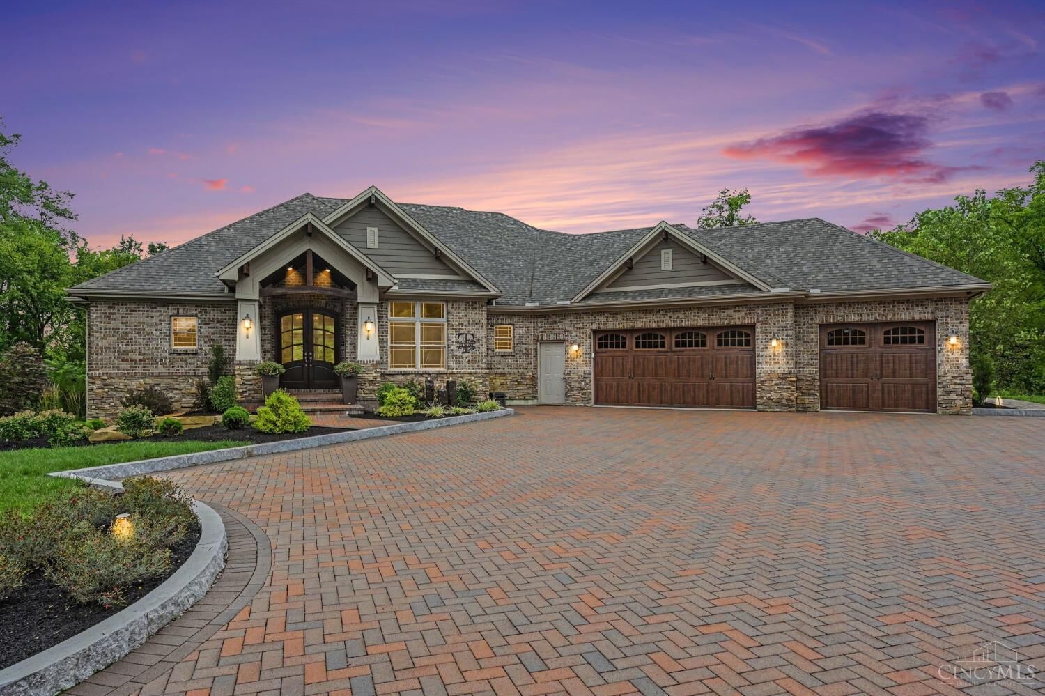 Property Photo: 1214 E Lower Springboro Road OH 45036