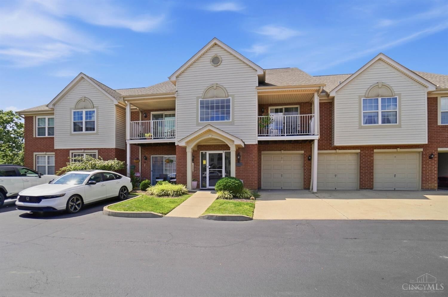 Property Photo:  3960 Olde Savannah Drive  OH 45247 
