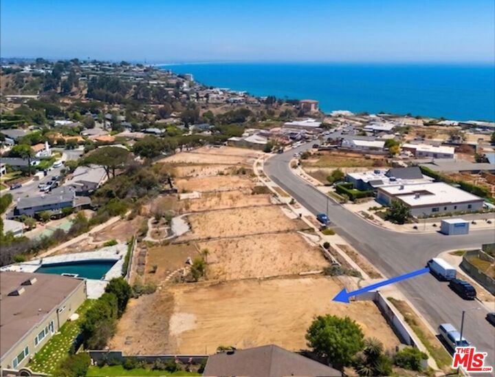 Property Photo: 3612 Surfwood Rd CA 90265
