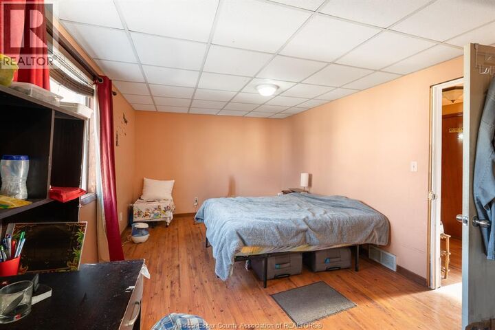Property Photo:  497 Caron Avenue  ON N9A 5B5 