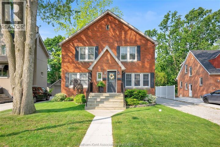 Property Photo:  210-212 Elizabeth Street  ON N7L 2Y7 