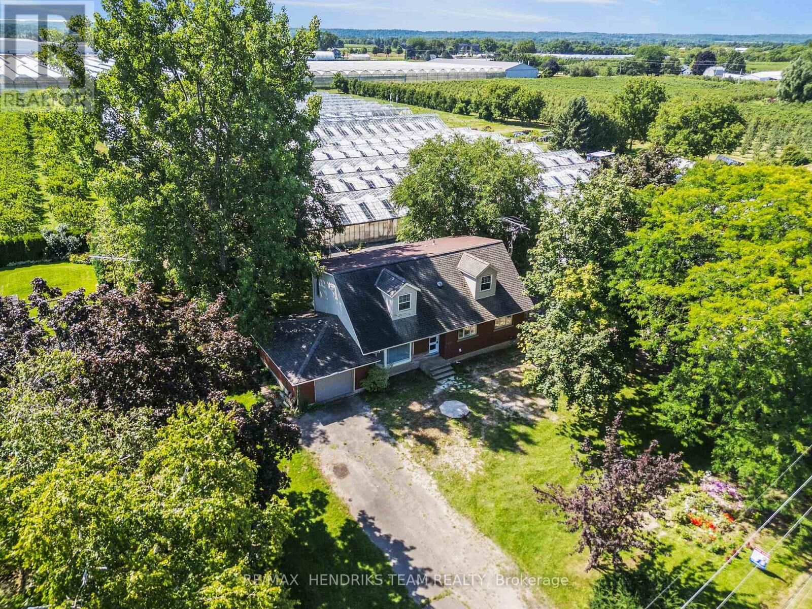 Property Photo:  1648 Third Avenue  ON L2R 6P9 