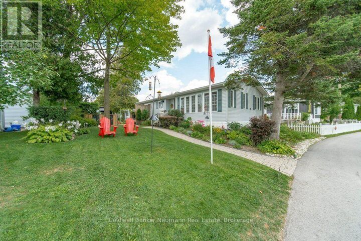 Property Photo:  41 Trillium Beach Drive Pvt Drive  ON N0B 2J0 