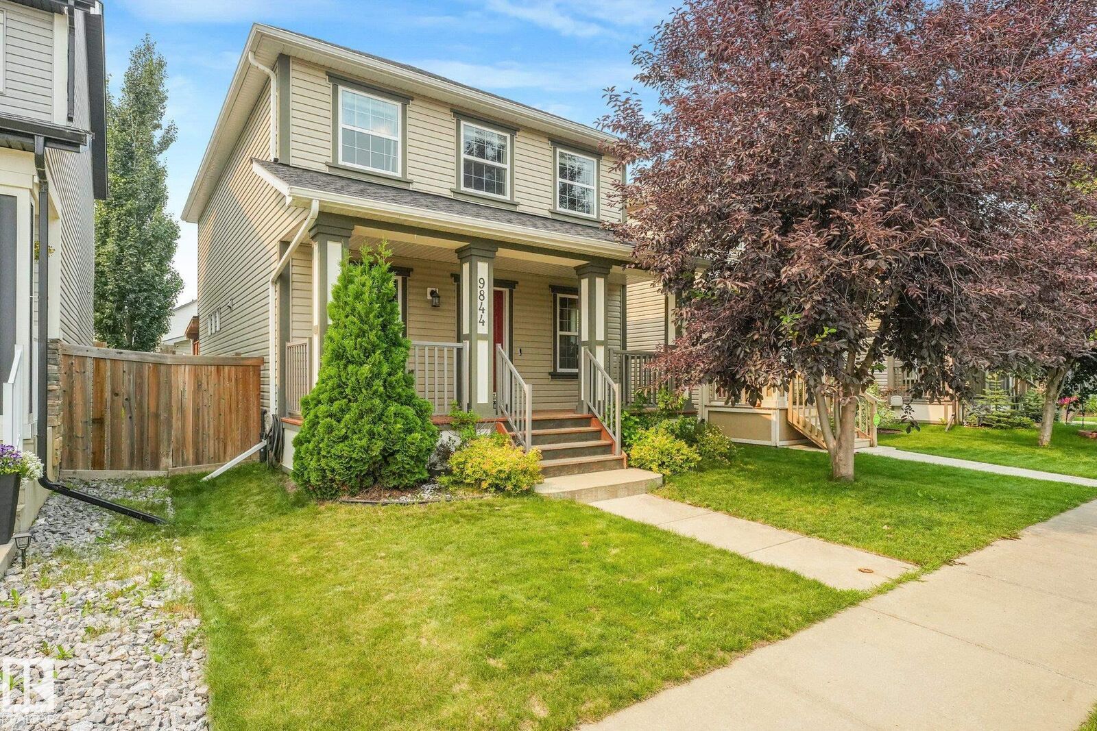 Property Photo:  9844 220 Street NW  AB T5T 4M3 