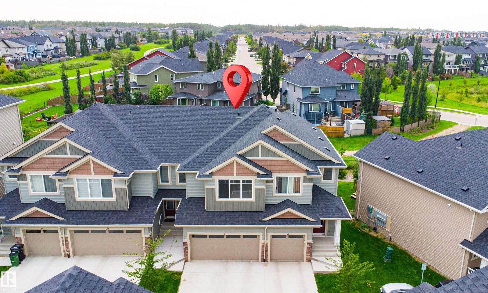Property Photo:  13139 205 Street NW 9  AB T5S 0N1 