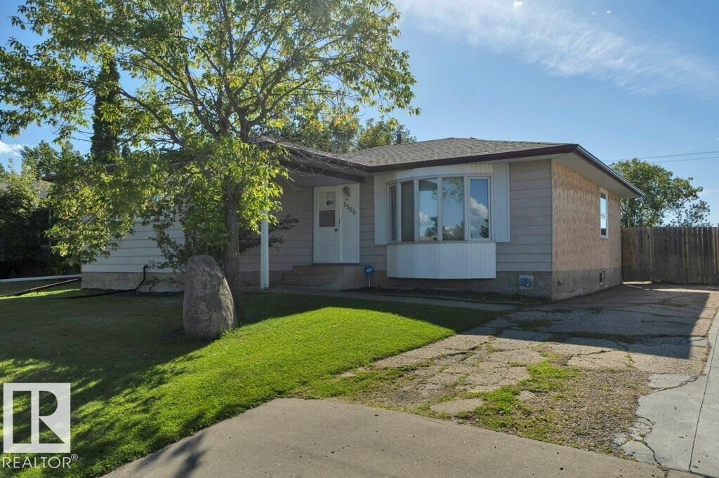 Property Photo:  3506 44 Street  AB T9E 6B1 