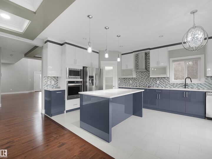 Property Photo:  17020 62 Street NW  AB T5Y 3S4 