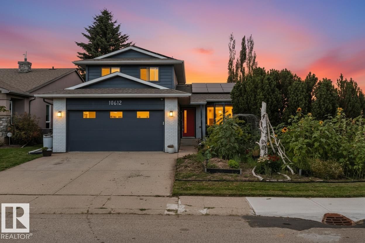 Property Photo:  10612 10 Avenue NW  AB T6J 6G7 