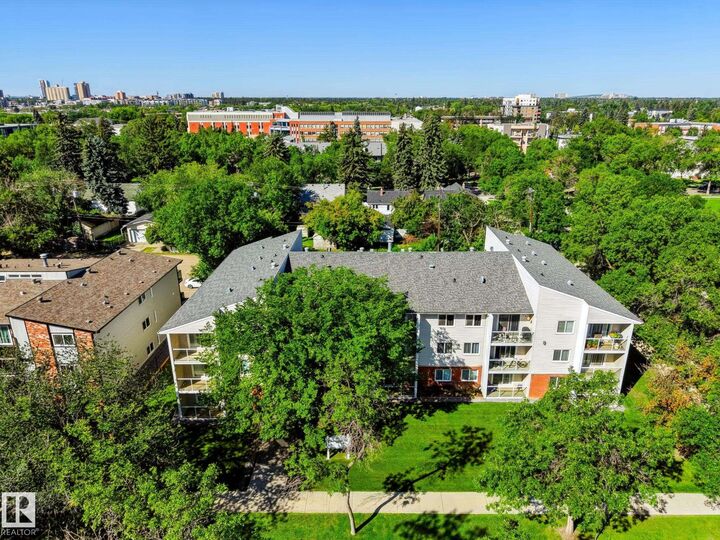 Property Photo:  10842 107 Street NW 101  AB T5H 2Z3 