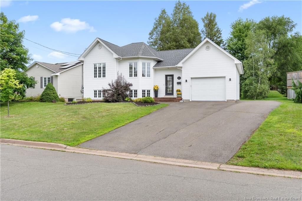 Property Photo:  941 Barachois  NB E1A 6X5 