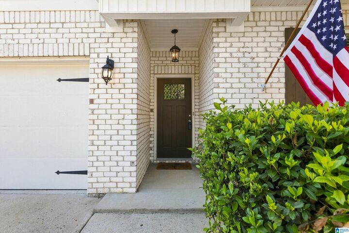 Property Photo:  638 Chelsea Station Drive  AL 35043 