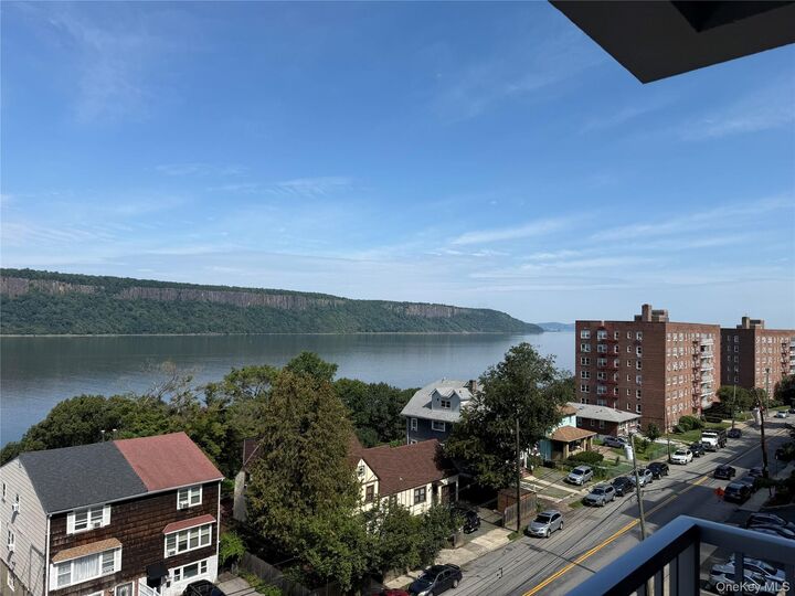 Property Photo: 650 Warburton 5E NY 10701