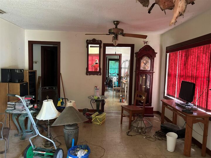 Property Photo:  7211 N Duncan Avenue  FL 33604 